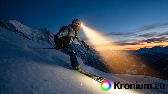 Night Ski Touring and XC Skiing: When Darkness Isn't a Limit, but a Challenge