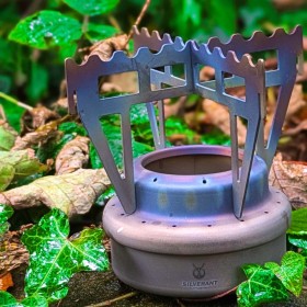 Titanium alcohol stove with windshield