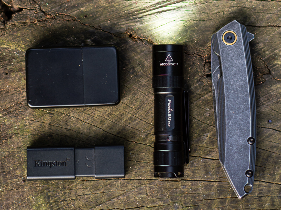 The E12 V3.0 is a small flashlight on a single AA battery, with a runtime of up to 100 hours and an output of up to 200 lumens.