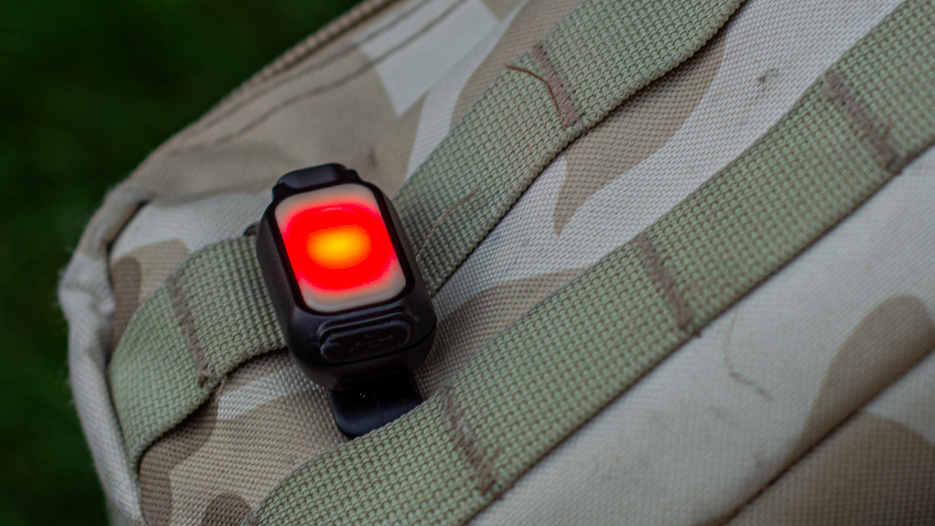 The practical clip on the Fenix MINI-LITE allows for attachment to a backpack, cap, or keys.